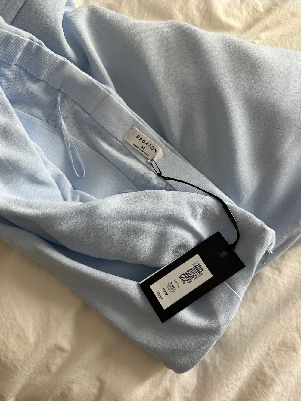 Aritzia Babaton Glance Dress NWT - Picture 9 of 9